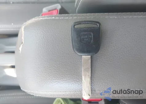 2013 Honda Insight Ex from USA, damaged, VIN JHMZE2H72DS001746